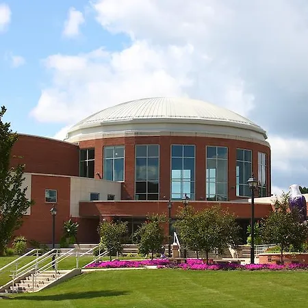 Best Western Plus Wooster Hotel&Conference Center 