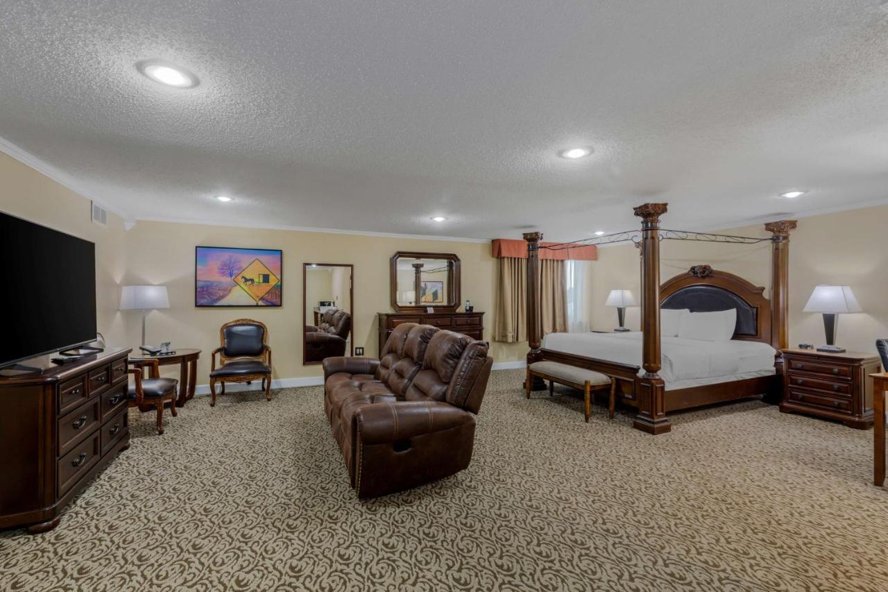 Western & Conference Center 4* Wooster