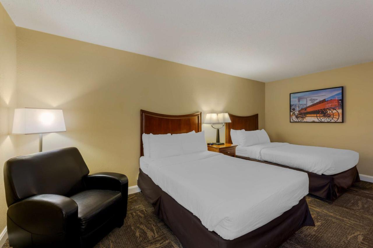 Western & Conference Center Hotel Wooster